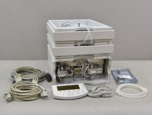 Agilent G1312A Binary Pump 1100 Series W/ G1323B Control, G1379A Degasser & Tray