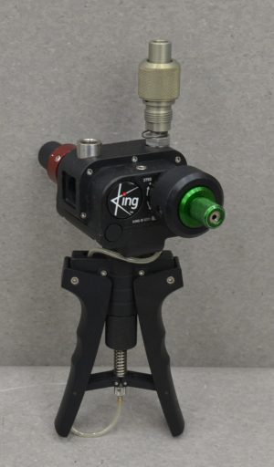 King Nutronics Model 3750 Pressure /Vacuum Calibration Hand Pump 10,000 psi