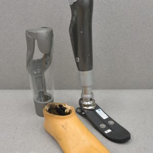 Ottobock C-Leg 3C98-1 Prosthetic 2009 W/ LP Vari-Flex Size 27 Right & 2R80 AXON