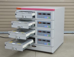 Astec AD-3100 Cube IVF 4 Chamber Multi-Drawer CO2 Incubator