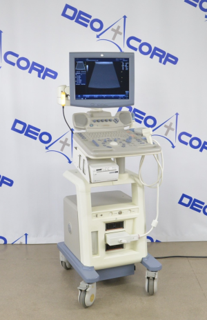 GE Logiq P5 Imaging System 5266264 W/ GE 10L Linear Array Handpiece 2302650