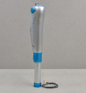 Ottobock C-Leg 3C98 Microprocessor Prosthetic Knee 2006 W/ 2R90 Tube Adapter