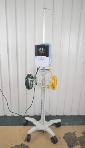 Vapotherm Precision Flow Humidifier with Rolling Stand & Hoses