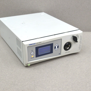 Stryker ENDOSCOPY X8000 Light Source REF 220-200-000