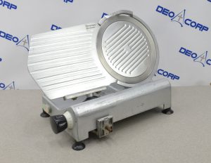Avantco SL312 12" Semi-Automatic Gravity Feed Meat Slicer 1/3 hp