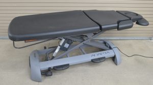 Chattanooga Adapta Summit 7 3321 Physical Therapy Table