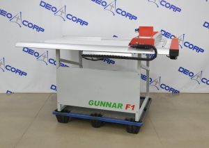Gunnar F1-XL Hybrid CMC Computerized Mat Cutter